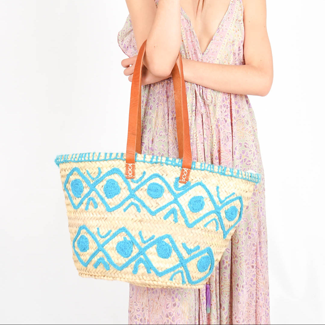 Handmade French Straw Basket Bag – Natural Palm Leaf & Leather Strap